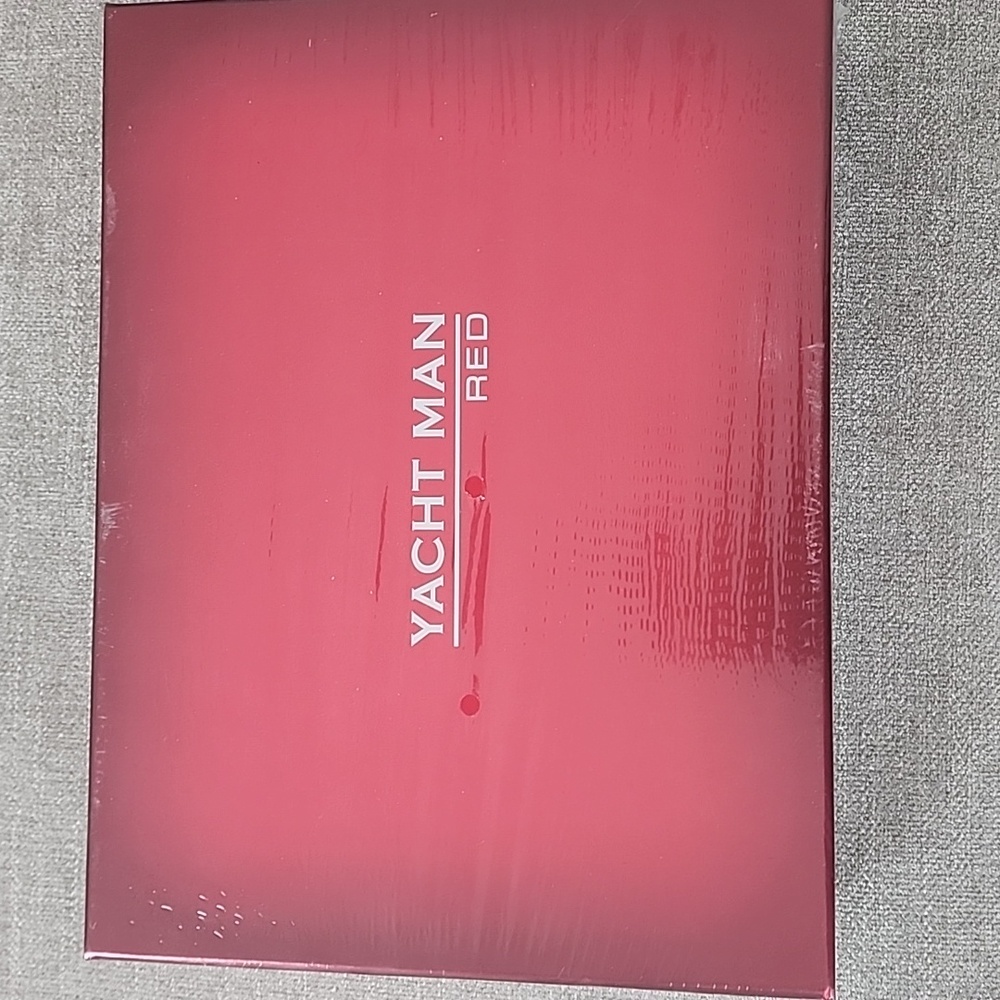 Yacht Man Red Fragrance Box